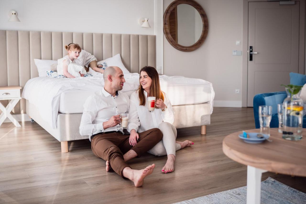 Hotel Szerokie Wody Sea & Sand ウストカ エクステリア 写真